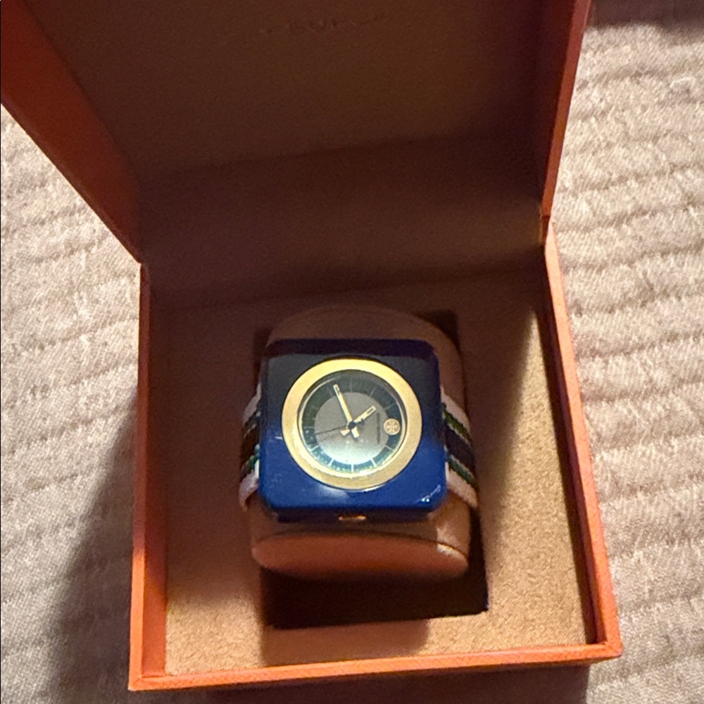 Tory Burch Navy Watch-Full Inclusion
